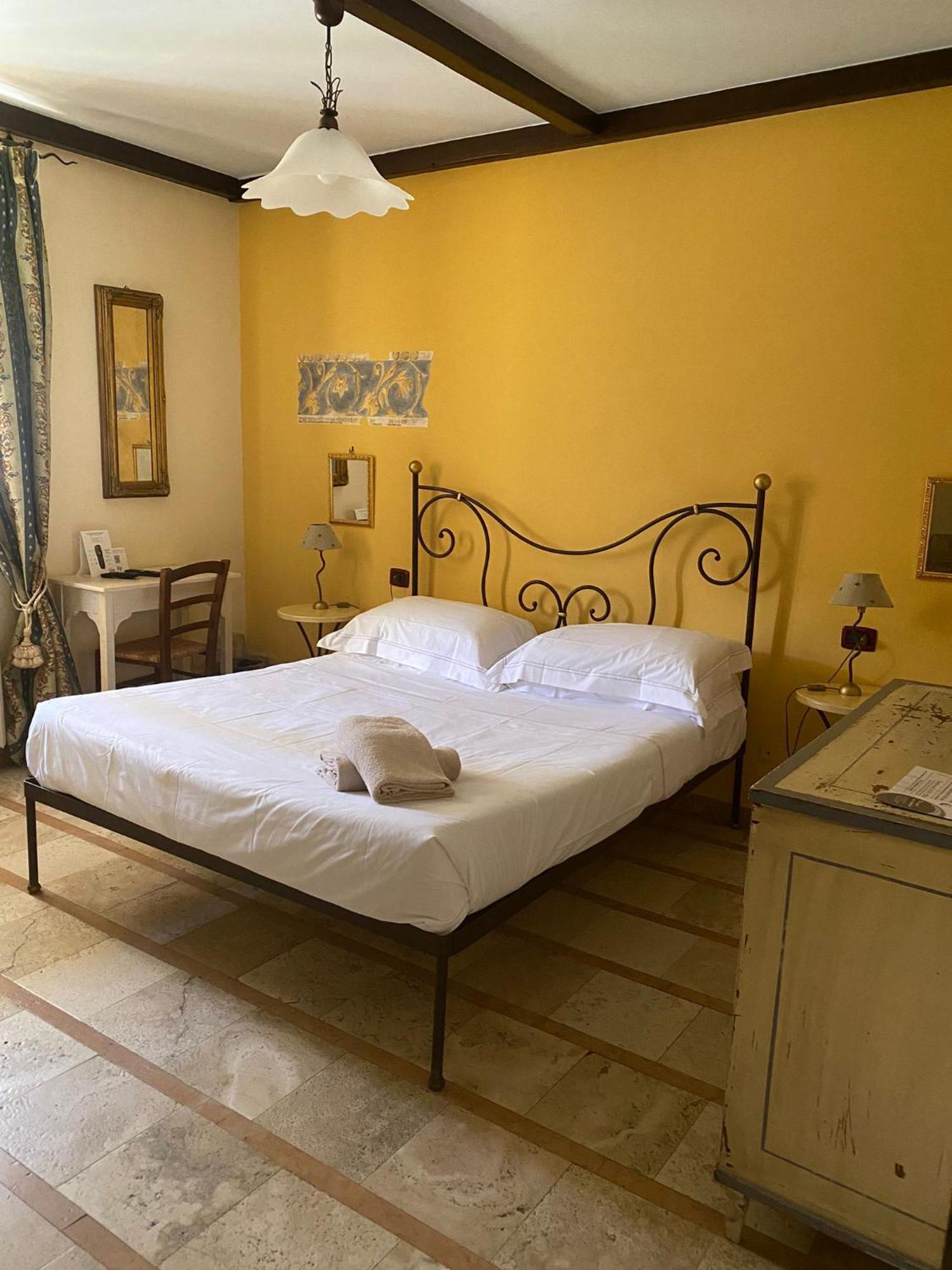 Unica Assisi Agri-Charming House Bed & Breakfast Luaran gambar